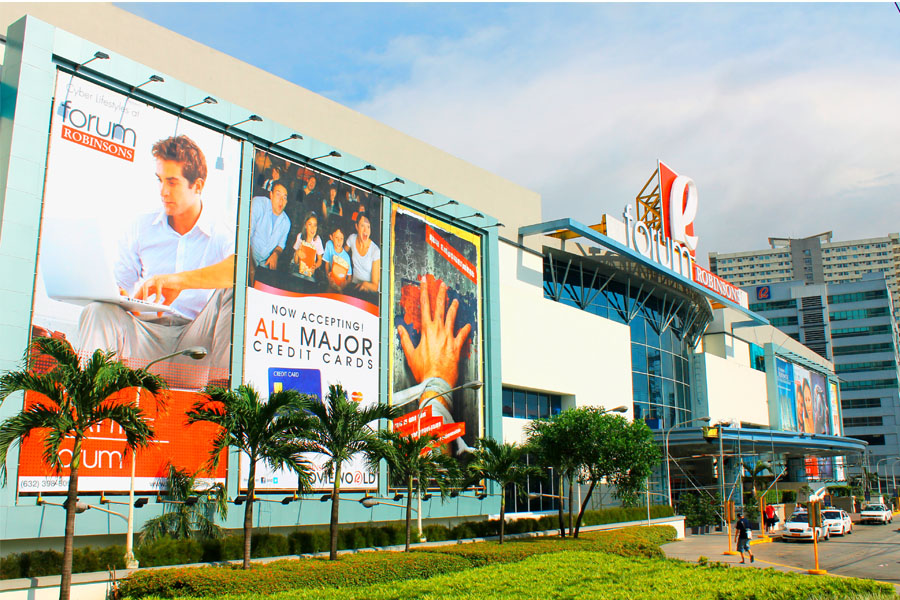 Robinsons Place – Pioneer